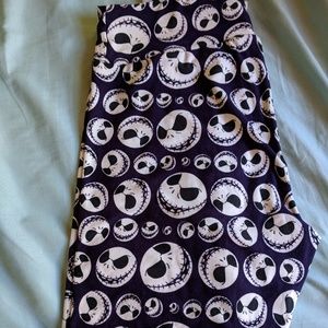 Tc Nightmare Before Christmas leggings